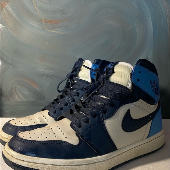 Used Jordan 1 Retro High
Obsidian UNC - Picture 2 of 3
